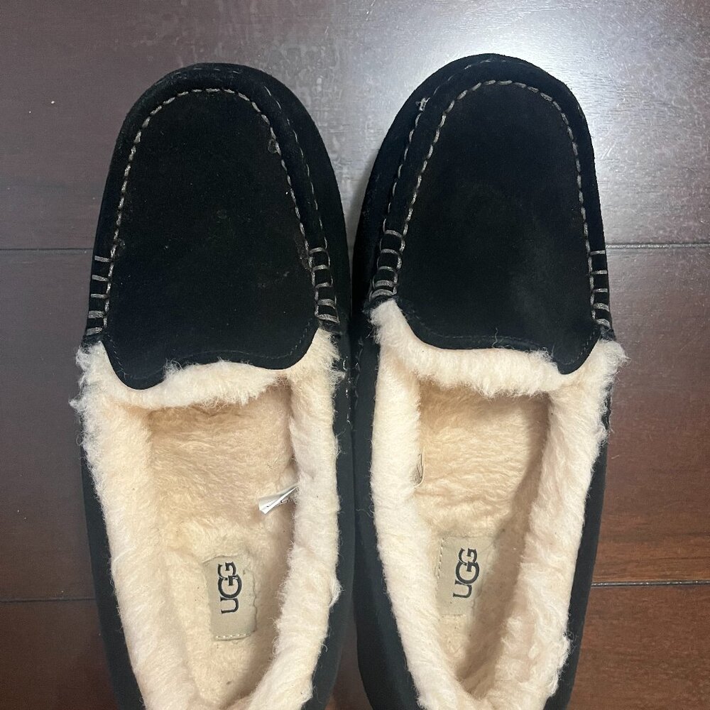 Ugg Women's Slippers Size 10